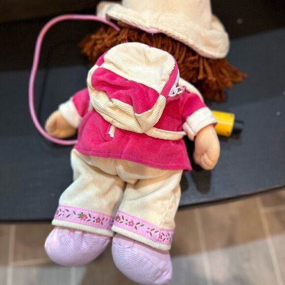 Strawberry Shortcake doll - Picture 4 of 4